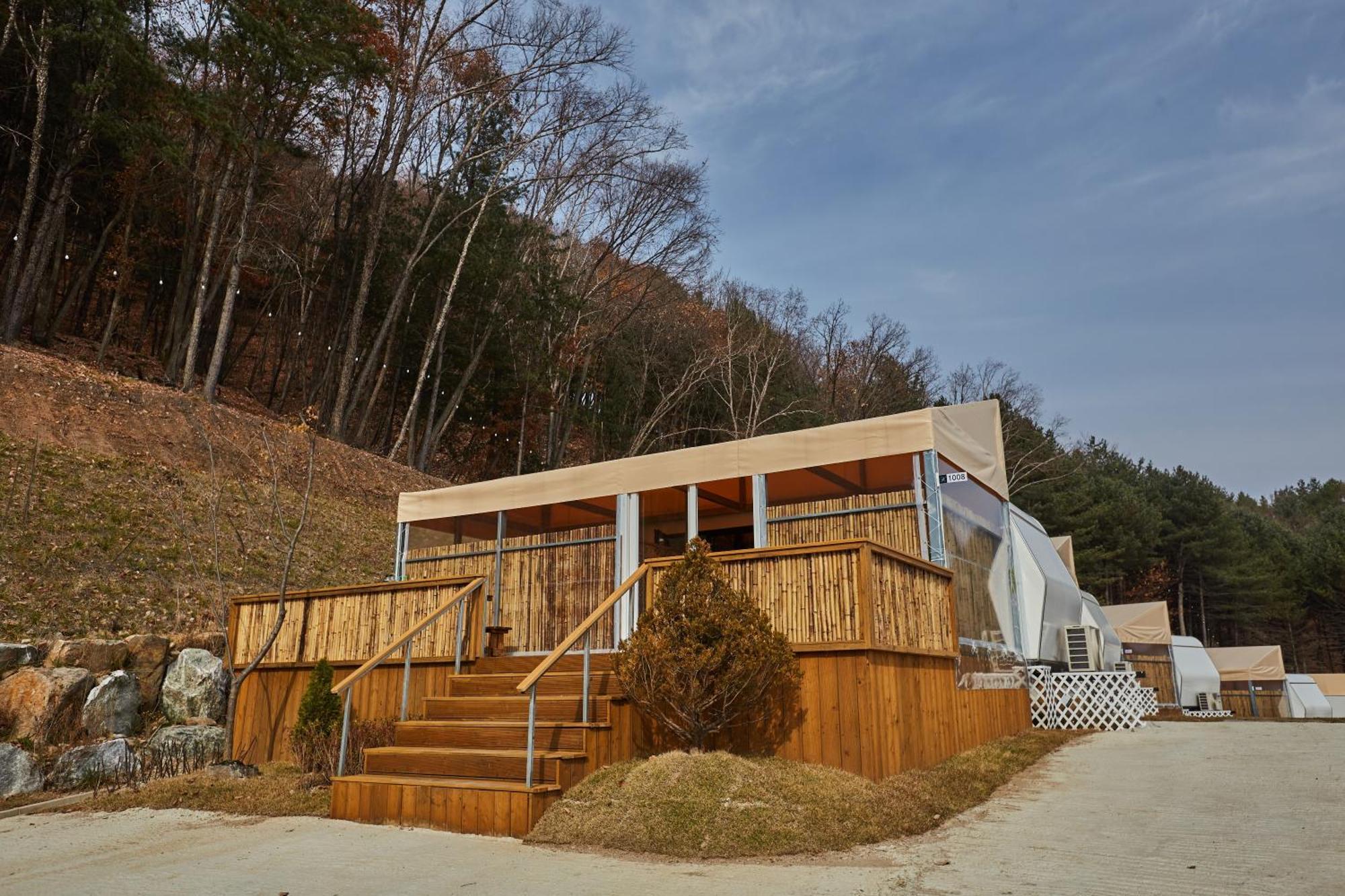 Chuncheon Weolsongli Camp Hotel Szoba fotó